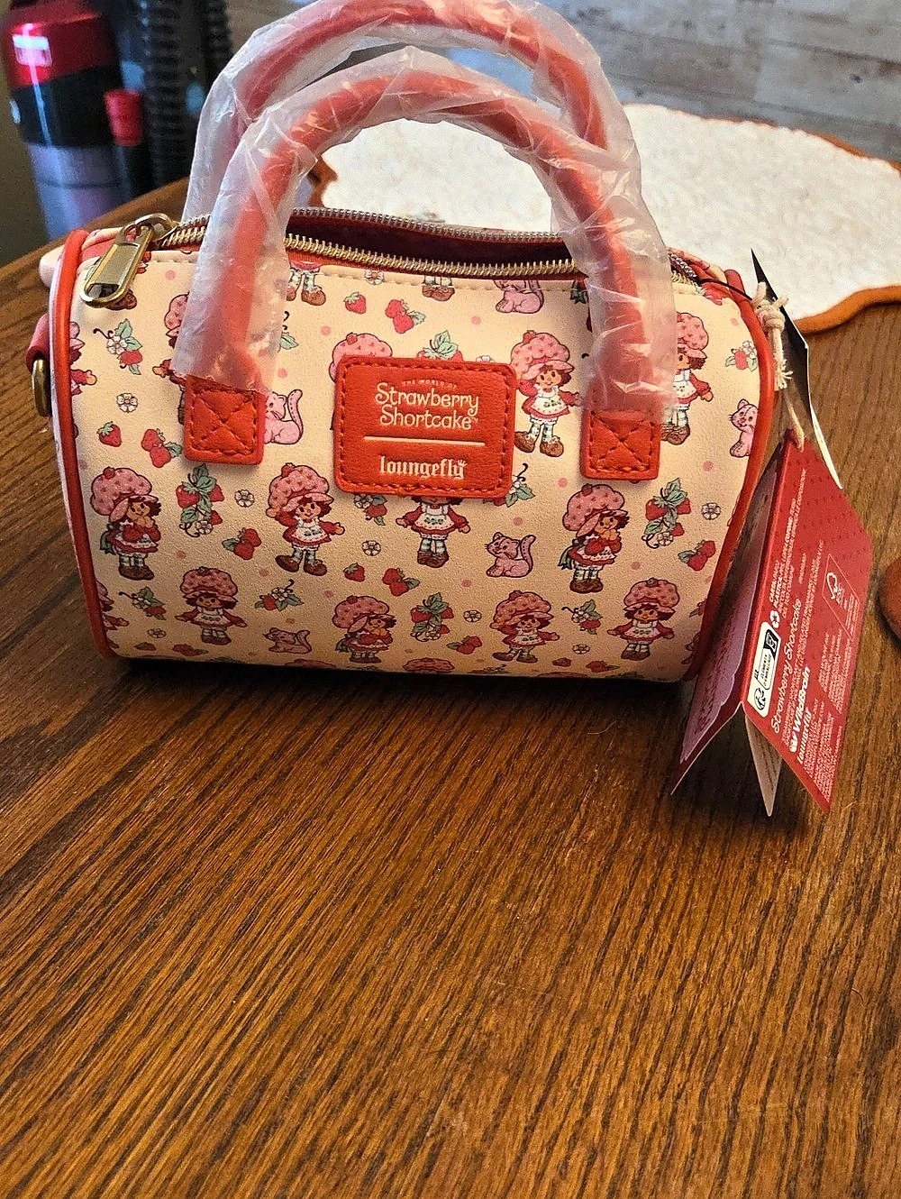 Loungefly Strawberry Shortcake & Custard Mini Barrel Crossbody Bag & Custard